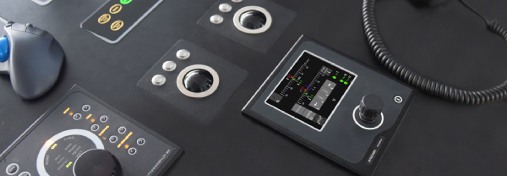 Trackpilot 600X280
