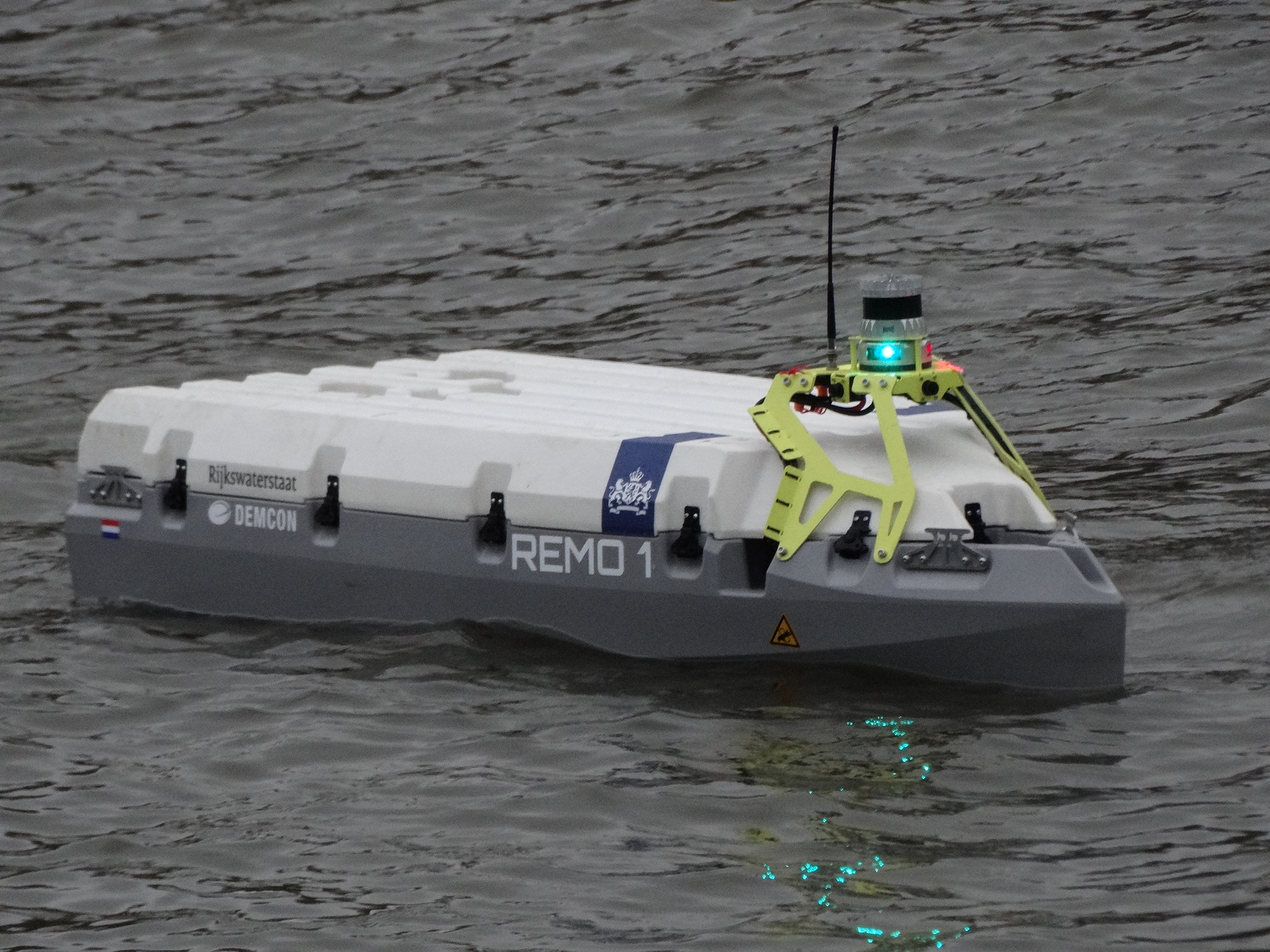 USV REMO 1 In “Amsterdam Rijn” Canal