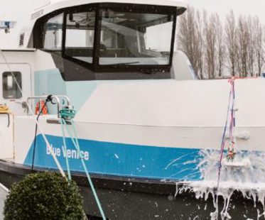 Doop Blue Venice Aqualiner Foto Romy Vd Boogaart 800X280