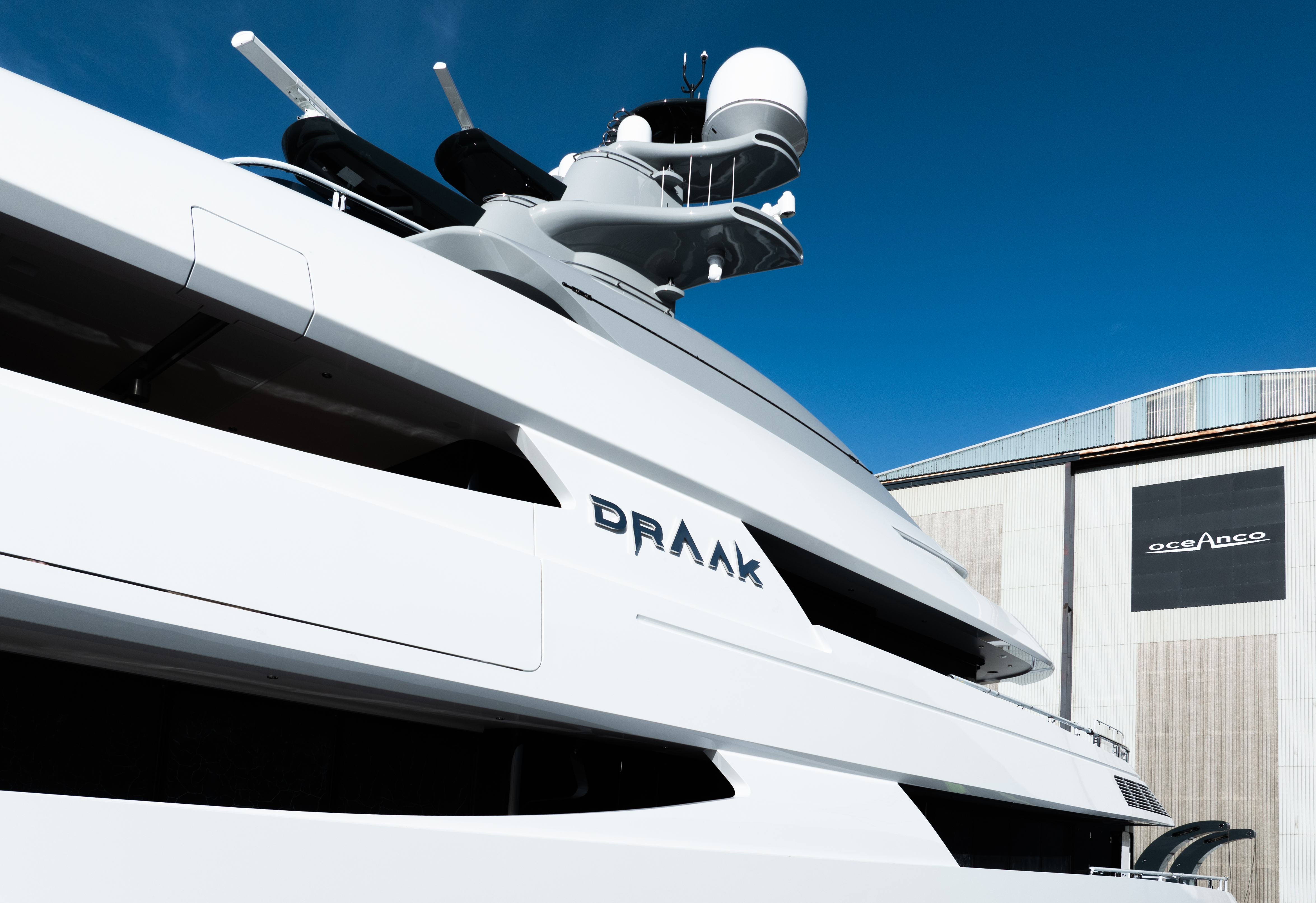 Oceanco Van