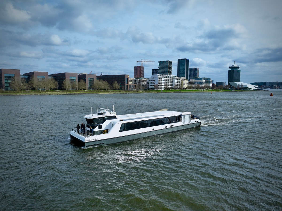 Damen (32)